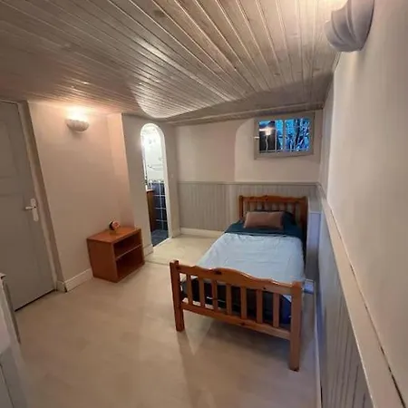 Triplex T4 83m2 Vue Avec Le Patio Et L'arrivee Autonome Apartment Bandol